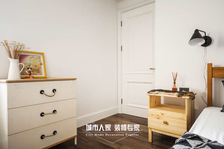 95平米兩居室室內(nèi)裝修 打造通透精致居家空間 95平米兩居室室內(nèi)裝修 打造通透精致居家空間